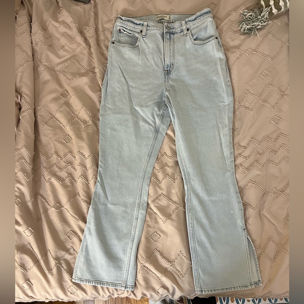 Abercrombie Slim Straight Ultra High Rise Split Hem Jeans curve love